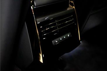 Land Rover Range Rover Sport P460e — photo 31