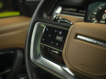Land Rover Range Rover D350 — photo 34