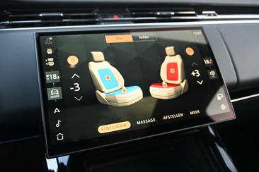 Land Rover Range Rover Sport P550e — photo 28