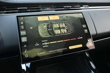 Land Rover Range Rover Sport P550e — photo 35