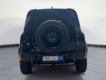 Land Rover Defender 90 D200 MHEV — photo 4