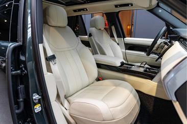 Land Rover Range Rover P460e — photo 44