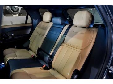 Land Rover Range Rover Sport P460e — photo 11