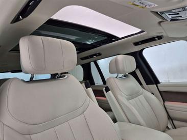 Land Rover Range Rover D250 — photo 16