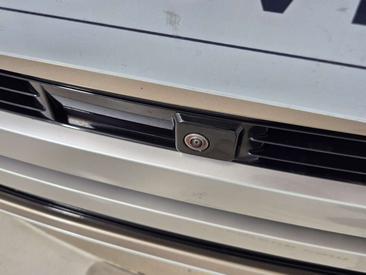 Land Rover Range Rover D250 — photo 18