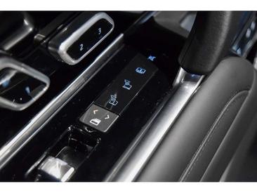 Land Rover Range Rover P530 — photo 25