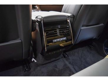 Land Rover Range Rover Sport P460e — photo 22