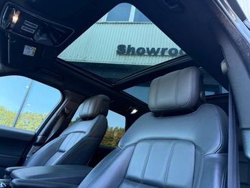 Land Rover Range Rover Sport P400e — photo 16