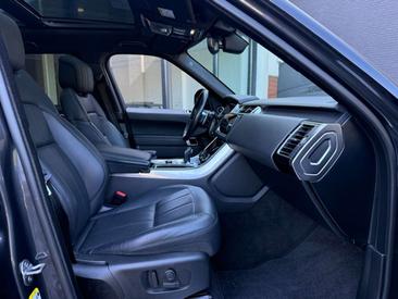 Land Rover Range Rover Sport P400e — photo 28