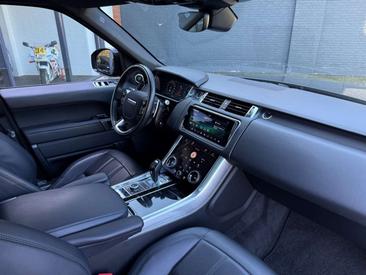 Land Rover Range Rover Sport P400e — photo 29