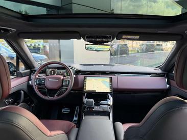 Land Rover Range Rover Sport P550e — photo 10