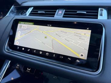 Land Rover Range Rover Sport P400e — photo 32