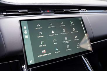 Land Rover Range Rover Sport P440e — photo 13