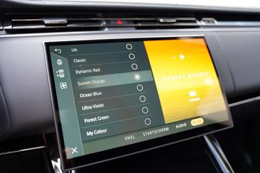 Land Rover Range Rover Sport P440e — photo 19