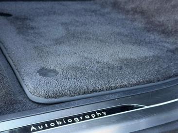 Land Rover Range Rover Sport P550e — photo 26