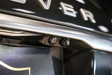 Land Rover Range Rover Sport P400e — photo 24