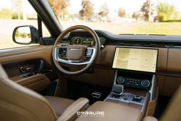 Land Rover Range Rover P510e — photo 23