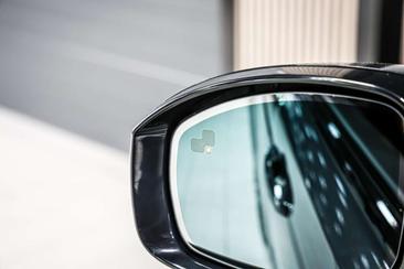 Land Rover Range Rover Sport P400e — photo 41