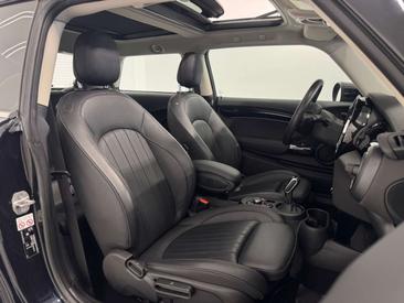 Mini 3 Portes Berline Cooper SE — photo 23
