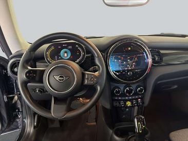Mini 3 Portes Berline Cooper SE — photo 14