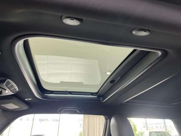 Mini 3 Portes Berline Cooper SE — photo 18