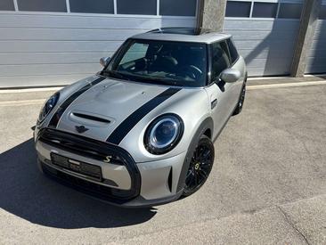 Mini 3 Portes Berline Cooper SE — photo 5