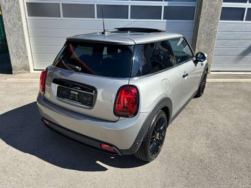 Mini 3 Portes Berline Cooper SE — photo 14