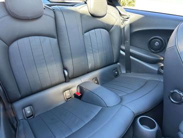 Mini 3 Portes Berline Cooper SE — photo 31