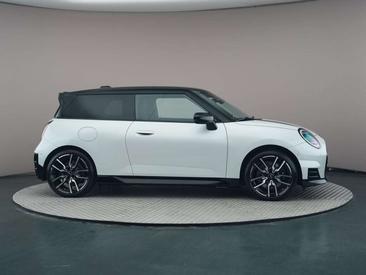 Mini Cooper Electric Berline Cooper SE — photo 6