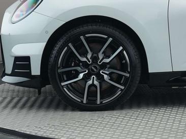 Mini Cooper Electric Berline Cooper SE — photo 13