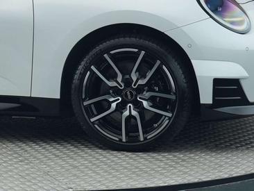 Mini Cooper Electric Berline Cooper SE — photo 13