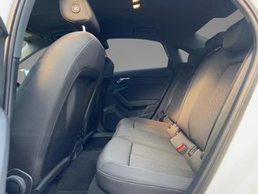 Audi A3 35 TFSI S Tronic — photo 9