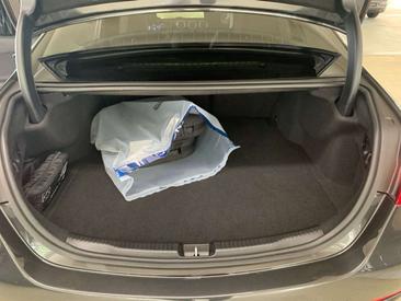 Mercedes Classe C Berline 300 E — photo 11