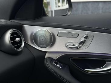 Mercedes Classe C Berline 63 S — photo 31