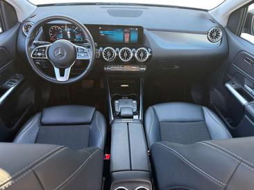 Mercedes Classe B Berline 250 E — photo 11