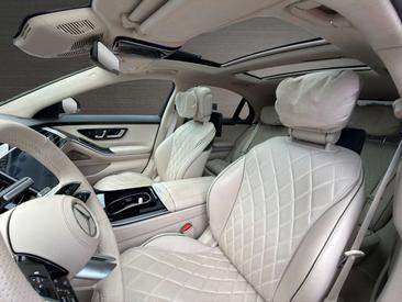 Mercedes Classe S Berline 580 E — photo 10