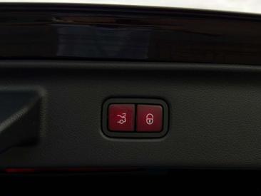 Mercedes Classe S Berline 580 E — photo 31