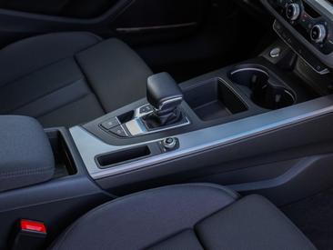 Audi A5 Sportback 40 TFSI — photo 22