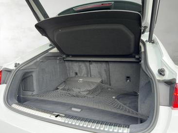 Audi Q3 Sportback TFSI E 45 E — photo 6