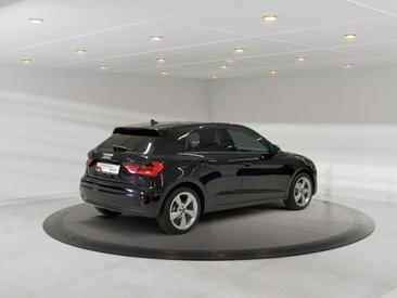 Audi A1 Sportback 30 TFSI — photo 5