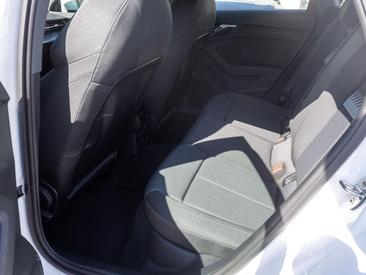 Audi A3 Advanced 35 TDI S Tronic — photo 20