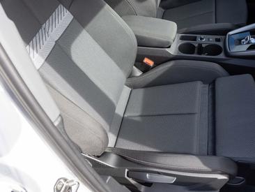 Audi A3 Advanced 35 TDI S Tronic — photo 26