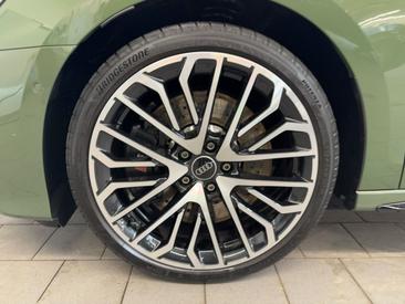 Audi S3 TFSI Quattro S Tronic — photo 18