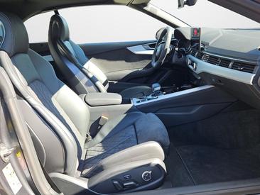 Audi A5 Cabriolet 40 TFSI — photo 13