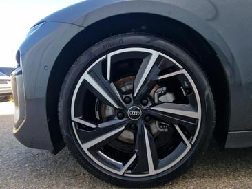 Audi A6 Avant E-tron E-tron — photo 13