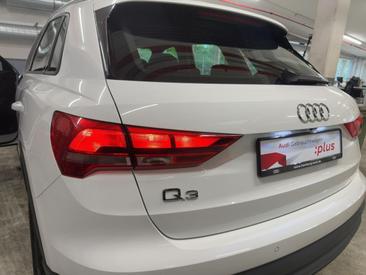 Audi Q3 35 TFSI — photo 17