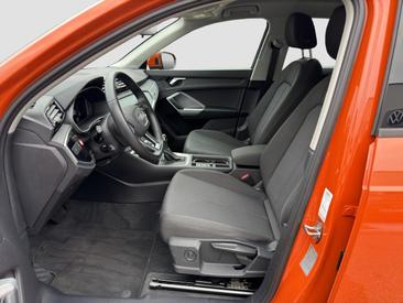 Audi Q3 TFSI E 45 E — photo 9