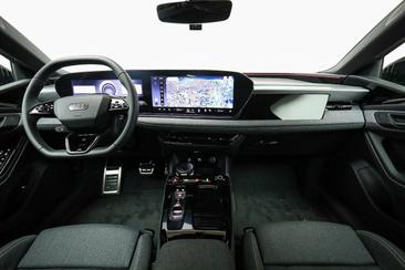 Audi A6 Avant E-tron E-tron — photo 11