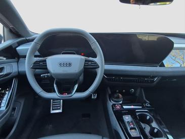 Audi A6 Avant E-tron S Line Business E-tron Performance — photo 13