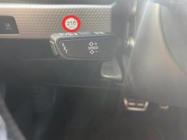 Audi A1 Break Surélevé 35 TFSI — photo 19